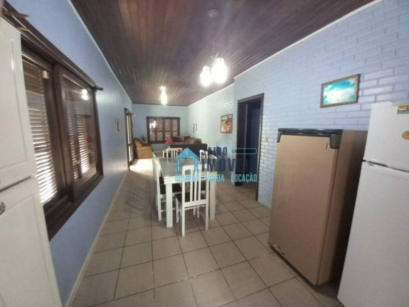 Imagem Casa com 5 Quartos à Venda, 660 m² em Centro - Tramandaí Imagem Casa com 5 Quartos à Venda, 660 m² em Centro - Tramandaí