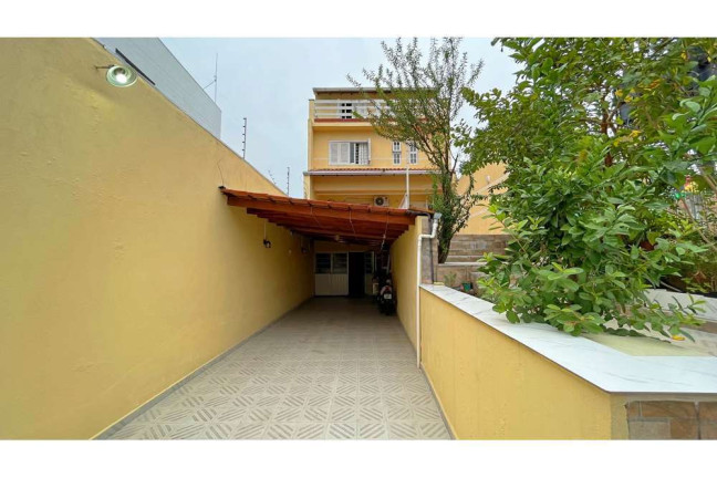 Imagem Casa com 2 Quartos à Venda, 320 m² em Partenon - Porto Alegre Imagem Casa com 2 Quartos à Venda, 320 m² em Partenon - Porto Alegre