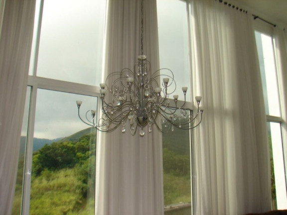 Imagem Casa com 4 Quartos à Venda, 200 m² em Perequê - Ilhabela