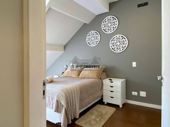 Imagem Apartamento com 2 Quartos à Venda, 103 m² em Capivari - Campos Do Jordão Imagem Apartamento com 2 Quartos à Venda, 103 m² em Capivari - Campos Do Jordão