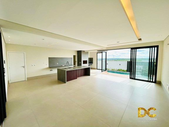 Imagem Casa de Condomínio com 4 Quartos à Venda, 385 m² em Santa Rosa - Cuiabá Imagem Casa de Condomínio com 4 Quartos à Venda, 385 m² em Santa Rosa - Cuiabá