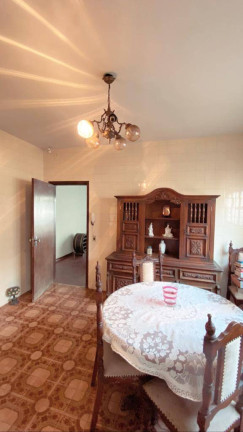 Imagem Casa com 3 Quartos à Venda, 330 m² em Botucatu Imagem Casa com 3 Quartos à Venda, 330 m² em Botucatu