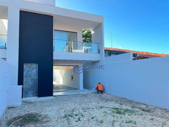 Imagem Casa com 3 Quartos à Venda, 141 m² em Maraponga - Fortaleza Imagem Casa com 3 Quartos à Venda, 141 m² em Maraponga - Fortaleza