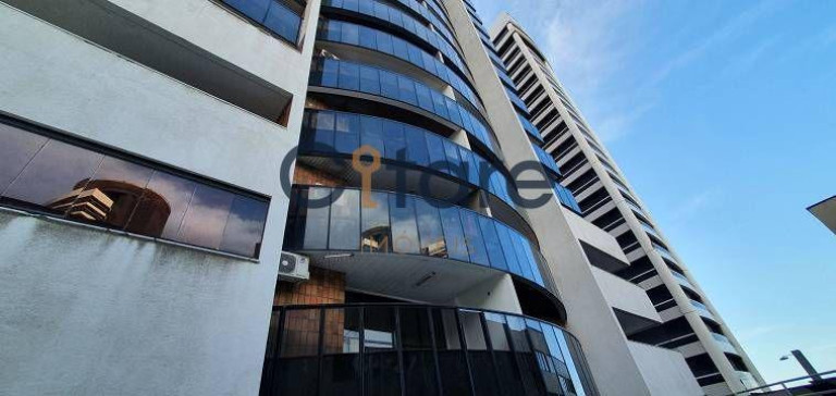 Imagem Apartamento com 2 Quartos à Venda,  em Meireles - Fortaleza