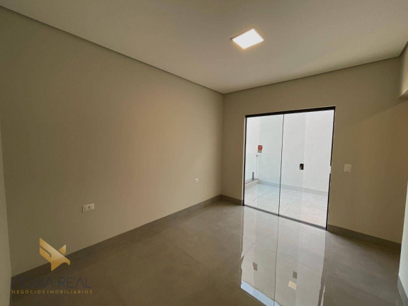 Imagem Sobrado com 3 Quartos à Venda, 143 m² em Vila Carvalho - Campo Grande