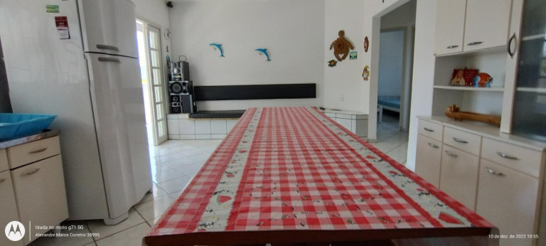 Imagem Casa com 3 Quartos para Alugar,  em Praia Da Pinheira - Palhoça