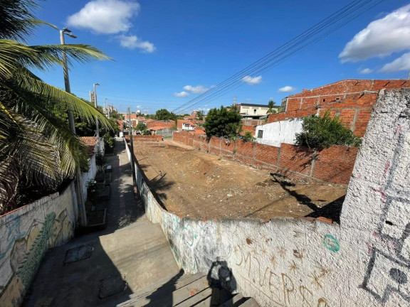 Imagem Terreno à Venda, 825 m² em José Euclides - Sobral Imagem Terreno à Venda, 825 m² em José Euclides - Sobral