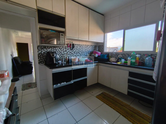Imagem Casa com 2 Quartos à Venda, 83 m² Imagem Casa com 2 Quartos à Venda, 83 m²