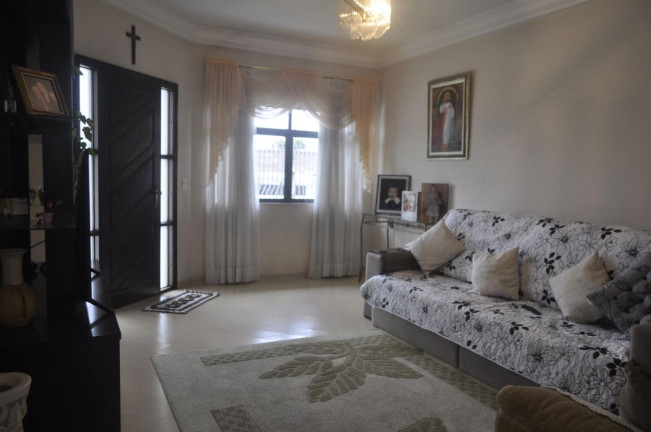 Imagem Casa com 3 Quartos à Venda, 180 m² em Alto Boqueirão - Curitiba
