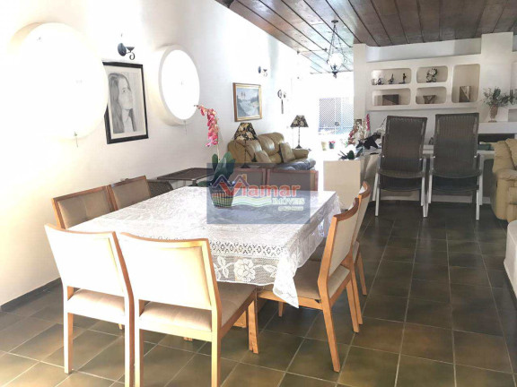 Imagem Casa com 3 Quartos à Venda, 280 m² em Enseada - Guarujá Imagem Casa com 3 Quartos à Venda, 280 m² em Enseada - Guarujá