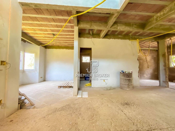 Imagem Casa com 3 Quartos à Venda, 430 m² em Albuquerque - Teresópolis Imagem Casa com 3 Quartos à Venda, 430 m² em Albuquerque - Teresópolis