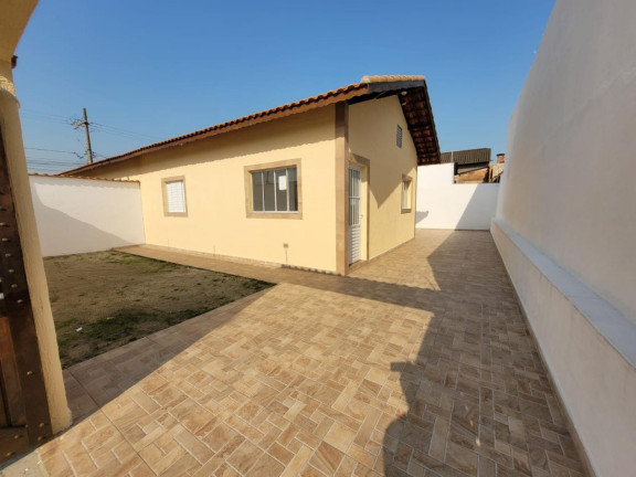 Imagem Casa com 2 Quartos à Venda, 135 m² em Nova Itanhaem - Itanhaém Imagem Casa com 2 Quartos à Venda, 135 m² em Nova Itanhaem - Itanhaém