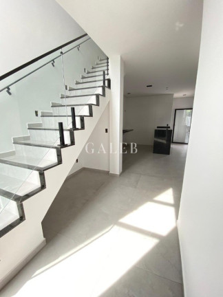 Imagem Casa com 3 Quartos à Venda, 122 m² em Bella Atibaia - Atibaia Imagem Casa com 3 Quartos à Venda, 122 m² em Bella Atibaia - Atibaia