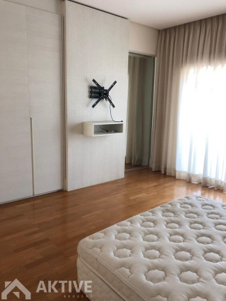 Imagem Casa de Condomínio com 4 Quartos à Venda, 300 m² em Tamboré - Santana De Parnaíba