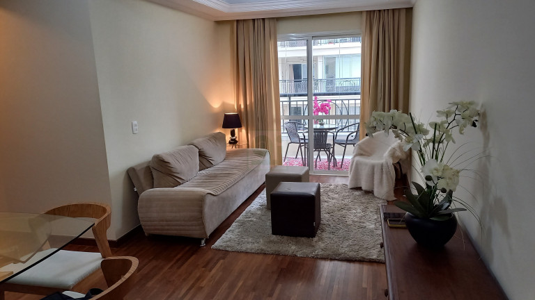 Imóvel com 2 Quartos para Alugar, 70 m² em Indianópolis - São Paulo