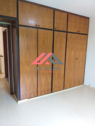 Imagem Casa com 4 Quartos à Venda, 250 m² em Jardim Aeroporto - São Paulo Imagem Casa com 4 Quartos à Venda, 250 m² em Jardim Aeroporto - São Paulo