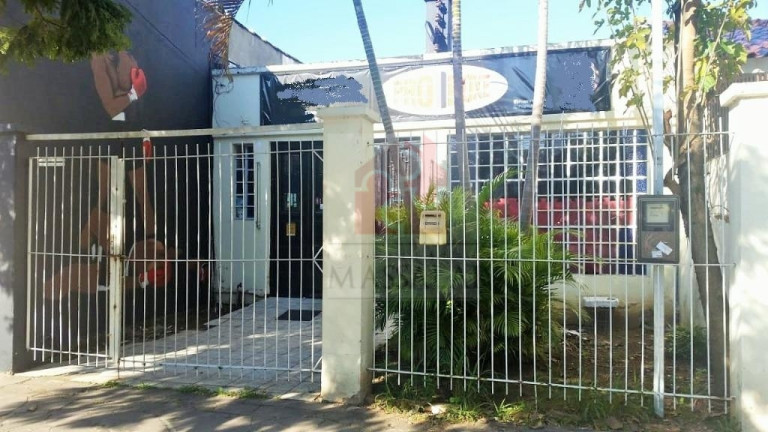 Imagem Casa com 2 Quartos à Venda, 960 m² em Menino Deus - Porto Alegre Imagem Casa com 2 Quartos à Venda, 960 m² em Menino Deus - Porto Alegre