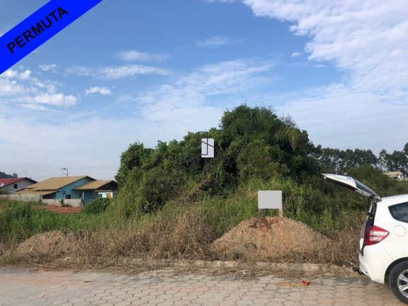 Terreno à Venda, 300 m² em Itajuba - Barra Velha
