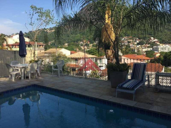 Imagem Casa com 4 Quartos à Venda, 380 m² em São Francisco - Niterói Imagem Casa com 4 Quartos à Venda, 380 m² em São Francisco - Niterói