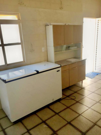 Imagem Casa com 6 Quartos à Venda, 1.640 m² em Uberaba Imagem Casa com 6 Quartos à Venda, 1.640 m² em Uberaba