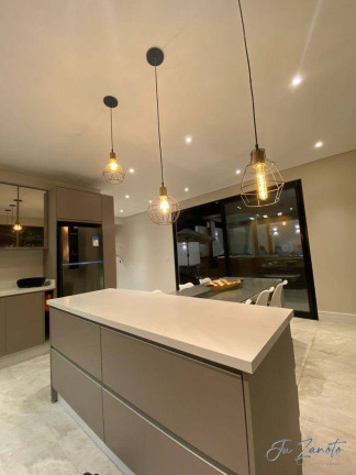 Imagem Casa com 7 Quartos à Venda, 500 m² em Brejatuba - Guaratuba Imagem Casa com 7 Quartos à Venda, 500 m² em Brejatuba - Guaratuba