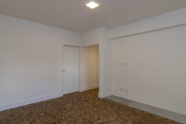 Imagem Apartamento com 3 Quartos à Venda, 126 m² em Jardim Paulistano - São Paulo