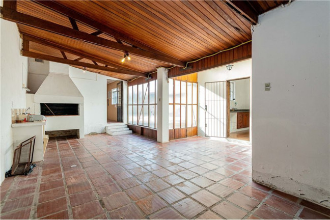 Imagem Casa com 3 Quartos à Venda, 211 m² em Menino Deus - Porto Alegre Imagem Casa com 3 Quartos à Venda, 211 m² em Menino Deus - Porto Alegre