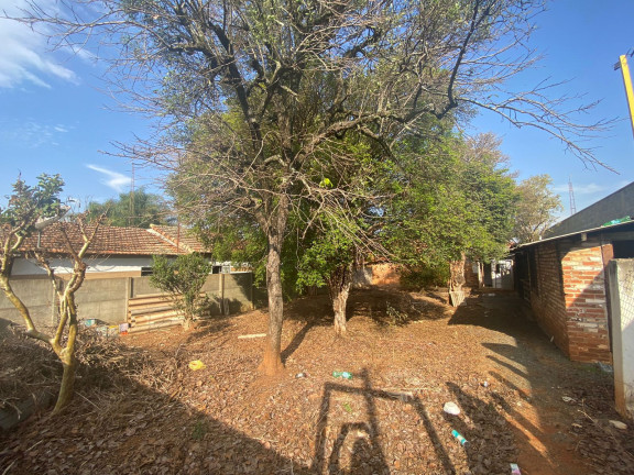 Imagem Casa com 2 Quartos à Venda, 447 m² em Centro - Tatuí