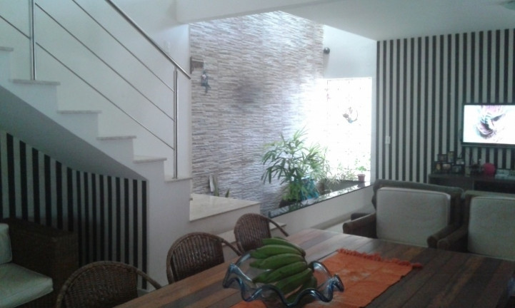 Imagem Casa com 4 Quartos à Venda, 250 m² em Capim Macio - Natal Imagem Casa com 4 Quartos à Venda, 250 m² em Capim Macio - Natal