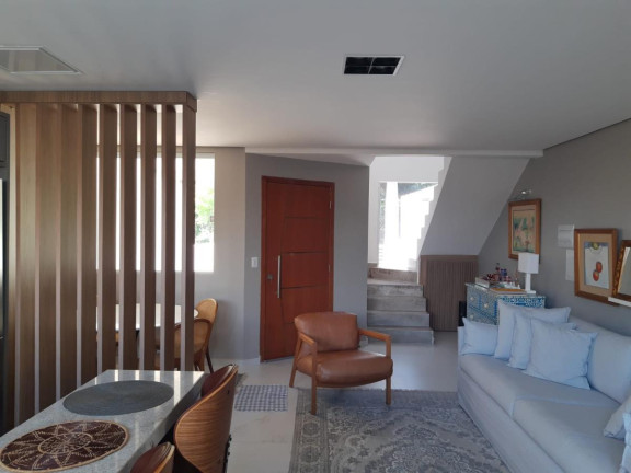 Imagem Casa com 2 Quartos à Venda, 110 m² em Santinho