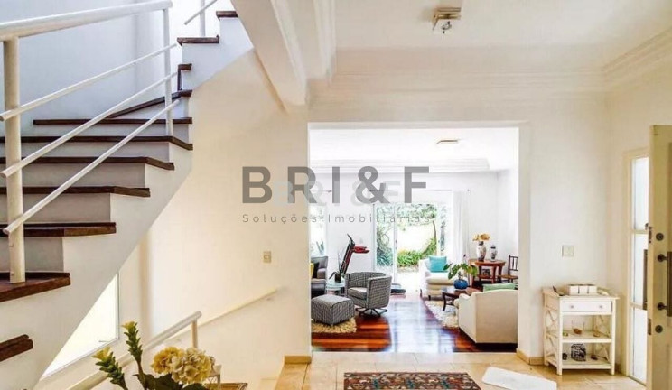 Imagem Sobrado com 4 Quartos à Venda, 384 m² em Brooklin - São Paulo Imagem Sobrado com 4 Quartos à Venda, 384 m² em Brooklin - São Paulo
