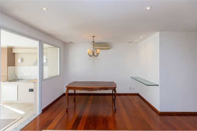 Imagem Apartamento com 3 Quartos à Venda, 181 m² em Moema - São Paulo Imagem Apartamento com 3 Quartos à Venda, 181 m² em Moema - São Paulo