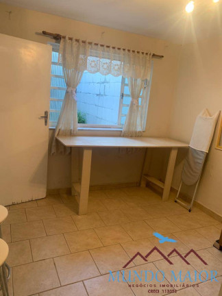 Imagem Sobrado com 3 Quartos à Venda, 230 m² em Vila Helena - Santo André