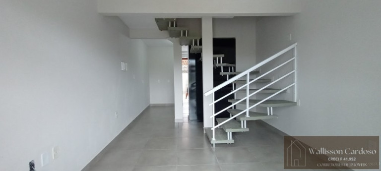 Imagem Sobrado com 2 Quartos à Venda, 72 m² em Santa Regina - Camboriú Imagem Sobrado com 2 Quartos à Venda, 72 m² em Santa Regina - Camboriú