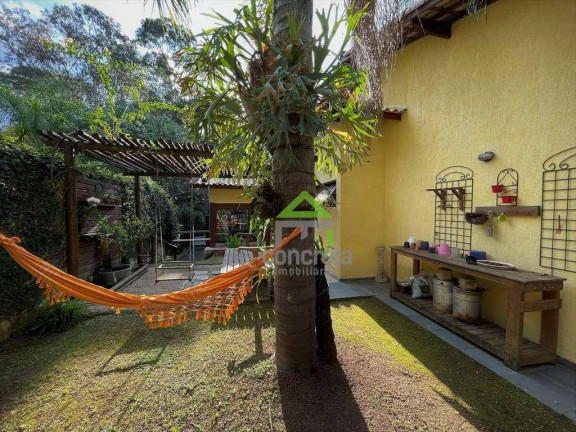 Imagem Casa de Condomínio com 4 Quartos à Venda, 220 m² em Fazendinha - Carapicuíba Imagem Casa de Condomínio com 4 Quartos à Venda, 220 m² em Fazendinha - Carapicuíba