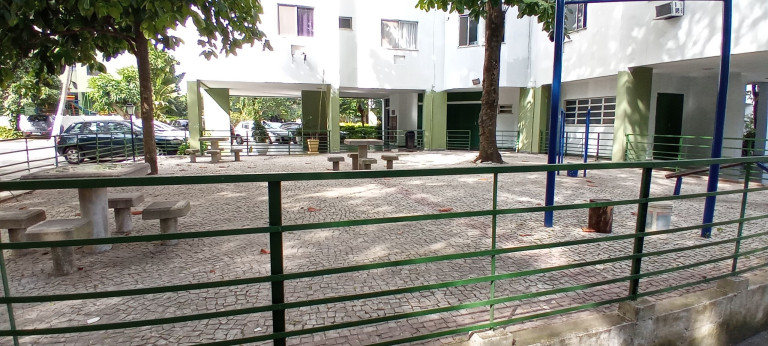 Imagem Imóvel com 2 Quartos à Venda, 47 m² em Rj - 22775 Imagem Imóvel com 2 Quartos à Venda, 47 m² em Rj - 22775