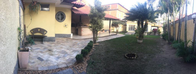 Imagem Casa com 3 Quartos à Venda, 516 m² em Campo Grande - Rio De Janeiro