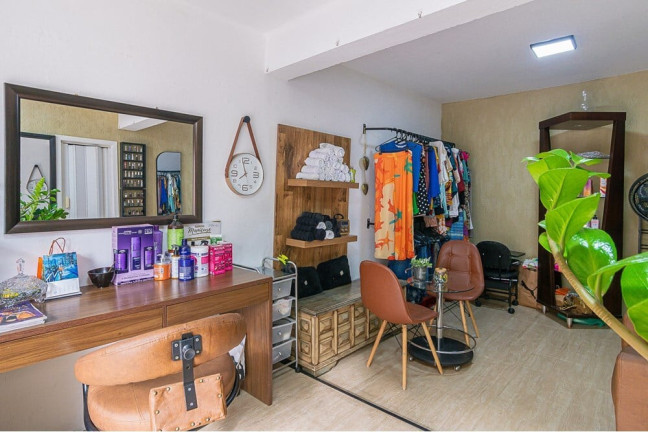 Imagem Casa com 4 Quartos à Venda, 250 m² em Cambuci - São Paulo Imagem Casa com 4 Quartos à Venda, 250 m² em Cambuci - São Paulo