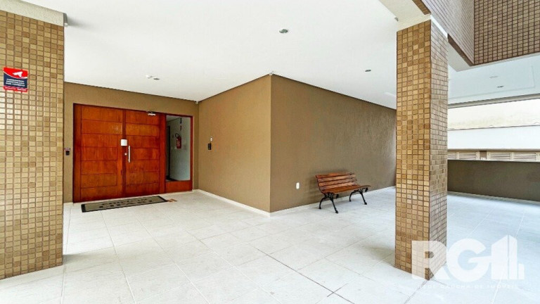 Imagem Imóvel com 2 Quartos à Venda, em Higienópolis - Porto Alegre Imagem Imóvel com 2 Quartos à Venda, em Higienópolis - Porto Alegre