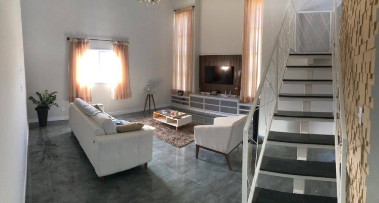 Imagem Casa com 3 Quartos à Venda, 270 m² em Nossa Senhora Do Perpétuo Socorro - Pindamonhangaba Imagem Casa com 3 Quartos à Venda, 270 m² em Nossa Senhora Do Perpétuo Socorro - Pindamonhangaba