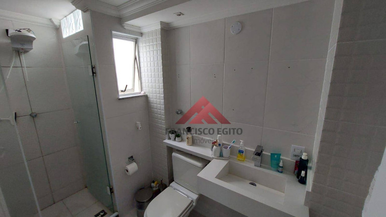 Imagem Apartamento com 2 Quartos à Venda, 67 m² em Mutuá - São Gonçalo Imagem Apartamento com 2 Quartos à Venda, 67 m² em Mutuá - São Gonçalo