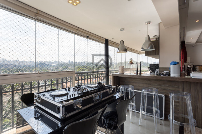 Imagem Apartamento com 3 Quartos à Venda, 212 m² em Vila Nova Conceição - São Paulo Imagem Apartamento com 3 Quartos à Venda, 212 m² em Vila Nova Conceição - São Paulo