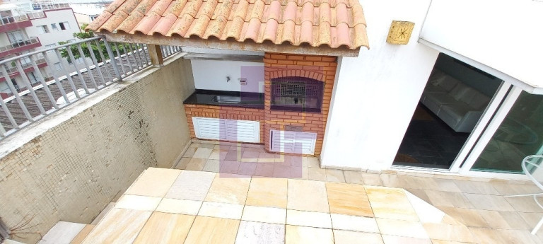 Imagem Cobertura com 3 Quartos à Venda, 300 m² em Enseada - Guarujá Imagem Cobertura com 3 Quartos à Venda, 300 m² em Enseada - Guarujá