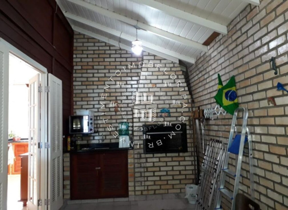 Imagem Sobrado com 3 Quartos à Venda, 398 m² em Canasvieiras - Florianópolis Imagem Sobrado com 3 Quartos à Venda, 398 m² em Canasvieiras - Florianópolis
