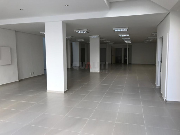 Imagem Galpão para Alugar, 400 m² em Vila Olímpia - São Paulo Imagem Galpão para Alugar, 400 m² em Vila Olímpia - São Paulo