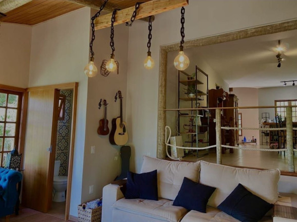 Imagem Casa com 4 Quartos à Venda, 350 m² em Quebra Frascos - Teresópolis Imagem Casa com 4 Quartos à Venda, 350 m² em Quebra Frascos - Teresópolis