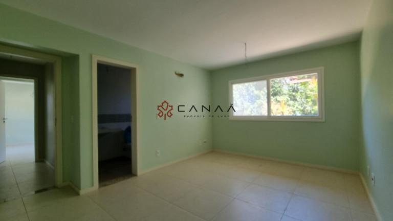 Imagem Casa de Condomínio com 4 Quartos à Venda, 253 m² em João Fernandes - Armação Dos Búzios Imagem Casa de Condomínio com 4 Quartos à Venda, 253 m² em João Fernandes - Armação Dos Búzios