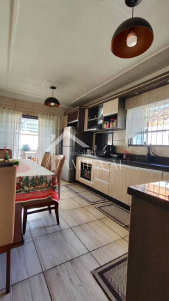 Imagem Casa com 3 Quartos à Venda, 135 m² em Aventureiro - Joinville
