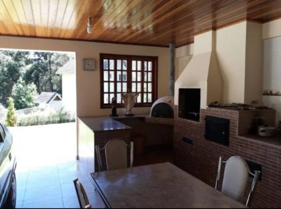 Imagem Casa com 3 Quartos à Venda, 2.000 m² em Campos Do Jordão Imagem Casa com 3 Quartos à Venda, 2.000 m² em Campos Do Jordão