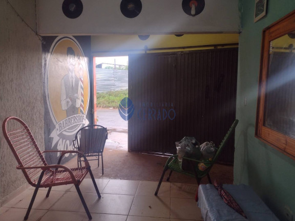 Imagem Casa com 2 Quartos à Venda, 372 m² em Calixtolândia - Anápolis Imagem Casa com 2 Quartos à Venda, 372 m² em Calixtolândia - Anápolis